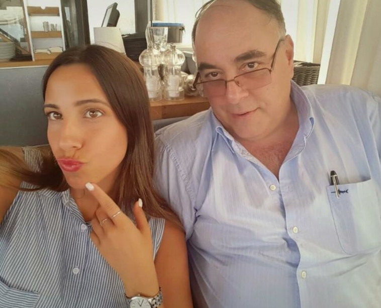 אבי בניהו ובתו תמר. צילום: פרטי