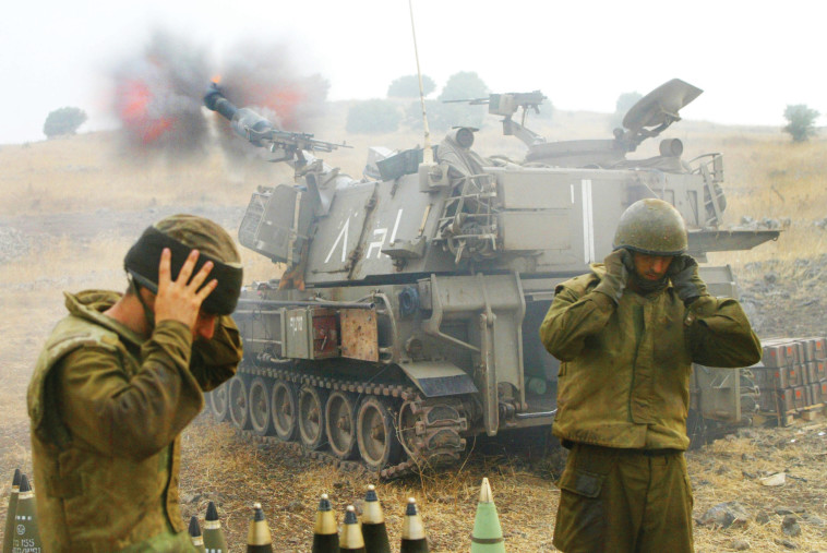 מלחמת לבנון השנייה, ארכיון. צילום: אוליבייה פיטוסי, פלאש 90