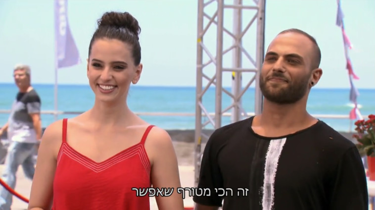 משהו חייב להיות גרנדיוזי, ענק ו