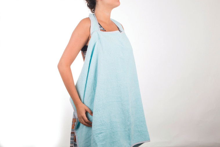 מגבת סינר &quot;חיבוקי&quot;. צילום: שירה רז