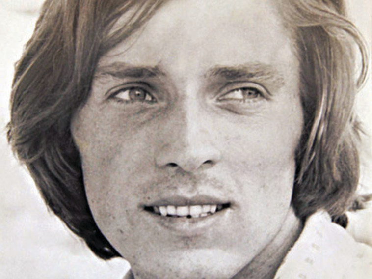 רומן שרון. אלי דסה