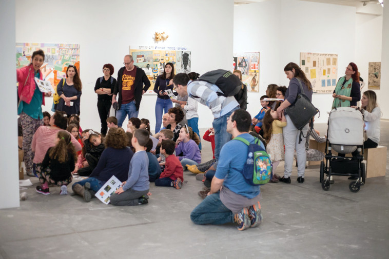 לבנות את העיר העתידית במוזיאון תל אביב. צילום: יערה אורן