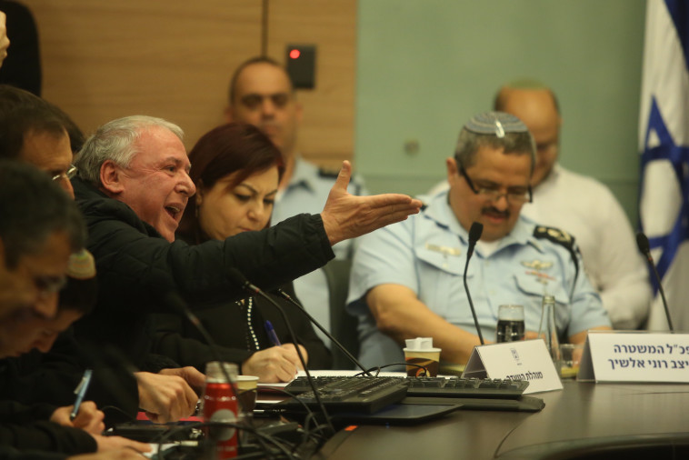 ח&quot;כ אמסלם והמפכ&quot;ל בכנסת. צילום: מרק ישראל סלם