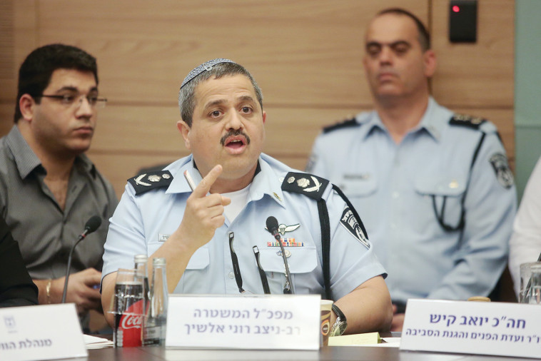 אלשיך. &quot;דבריו על מעקבים נגד חוקרי המשטרה עדיין בבדיקה&quot;. צילום: מרק ישראל סלם