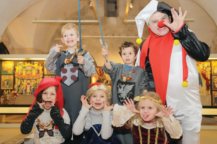 מוזיאון מגדל דוד פורים 2018.  ריקי רחמן, יח&quot;צ