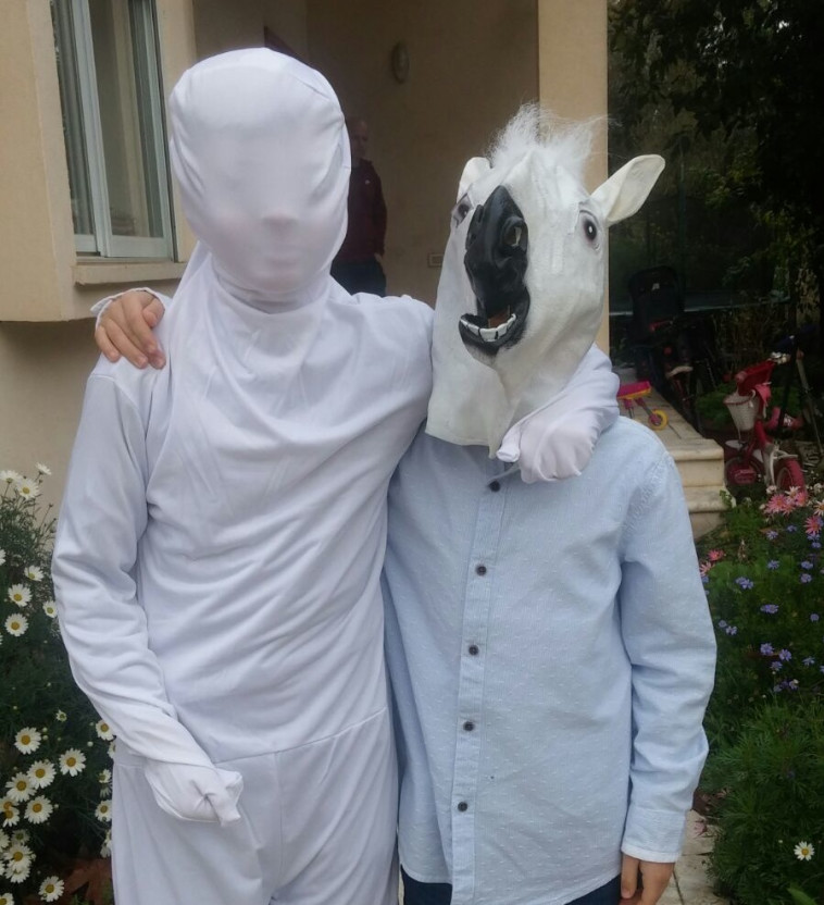 ילדים מחופשים לפורים. קרדיט: צילום פרטי