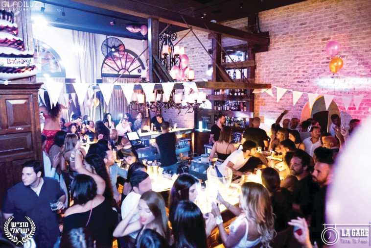 פורים במתחם התחנה. צלם : gilad mashiah