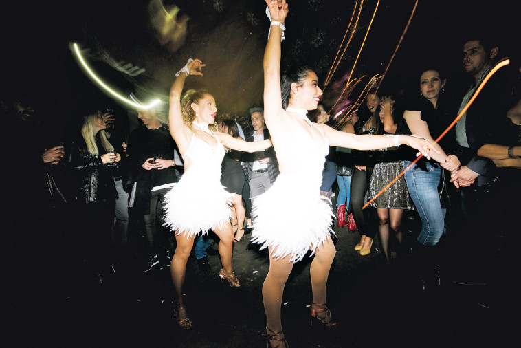 פורים בW . צלם : דור קדמי 