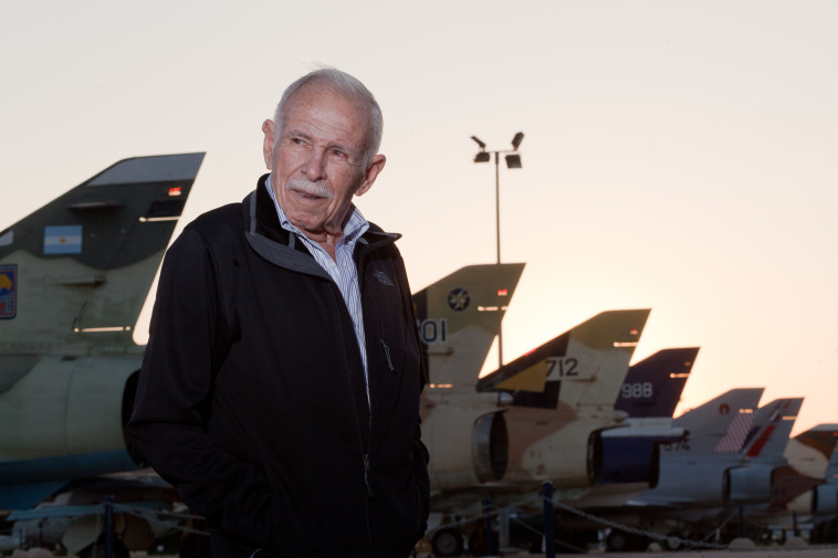 יעקב טרנר במוזיאון חיל האוויר. צילום: רענן כהן