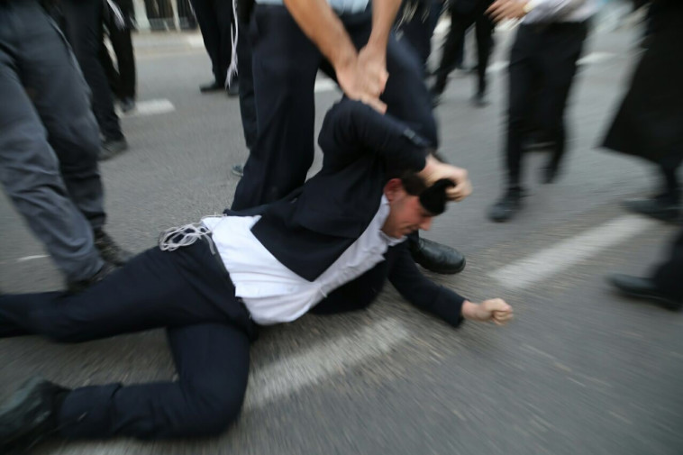 הפגנת 'הפלג הירושלמי'. צילום: אבשלום ששוני