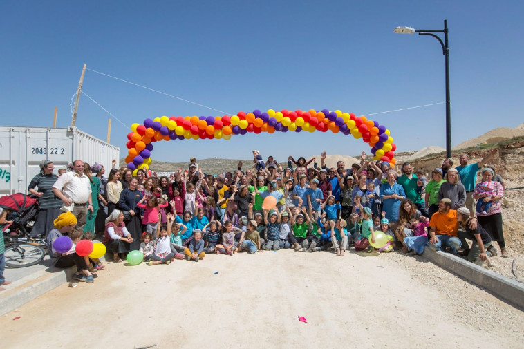 תושבי עמונה מאכלסים את היישוב 'עמיחי'. הלל מאיר/TPS 