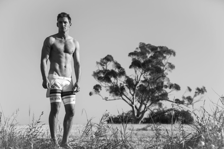 דין מירושניקוב. צלם : איתן ברנט