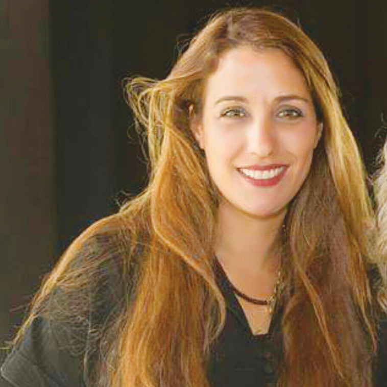 סלע. בסיס לקיום החברה. צילום: צביקה גולדשטיין סלע. בסיס לקיום החברה. צילום: צביקה גולדשטיין