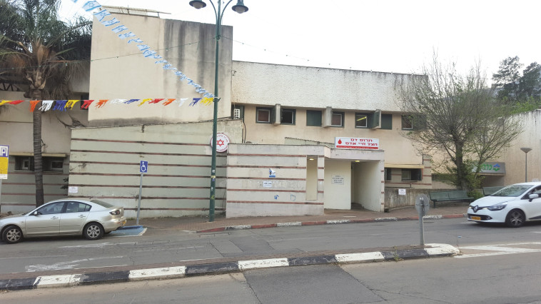 &ldquo;אם יש כסף לעשות חגיגות עצמאות גדולות, לא עדיף להשקיע אותו בחדר מיון?&quot; חדר המיון  הקדמי בקריית שמונה. צילום: אביחי שטרן