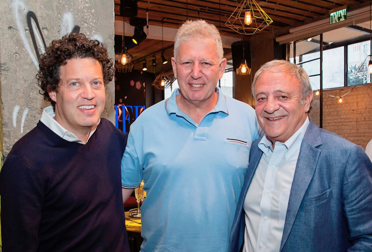 ראובן אבלגון, גלעד אלטשולר וסיימון זיף. צילום: ענבל מרמרי