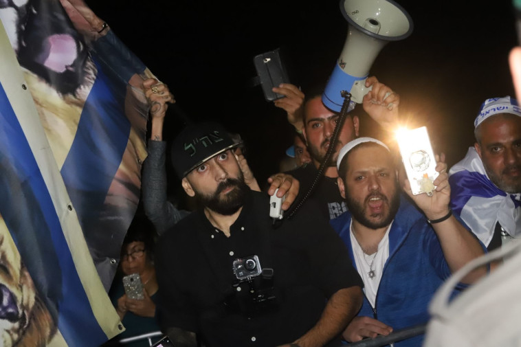 &quot;הצל&quot; בטקס הזיכרון האלטרנטיבי בת&quot;א. צילום:  איתן אלחדז, TPS 