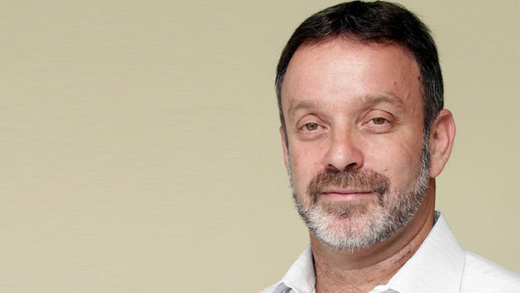 ברי סחרוף במחווה לאריק איינשטיין