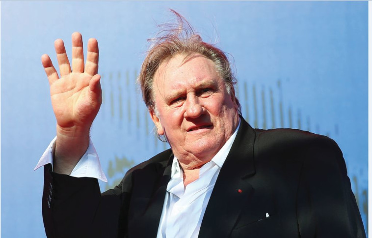 נרתם לעצומה. דפרדייה. צילום: Marc piasecki/Gettyimages