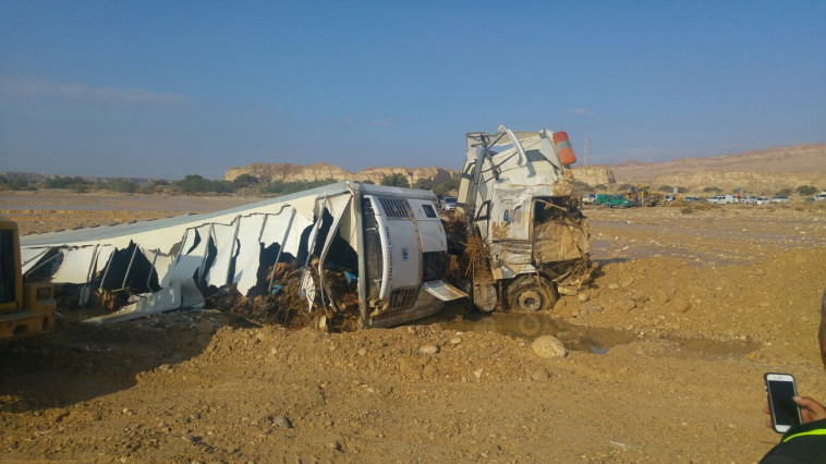 המשאית של ג'אבר. צילום: מתנדבי יחידת חילוץ הערבה של המשטרה