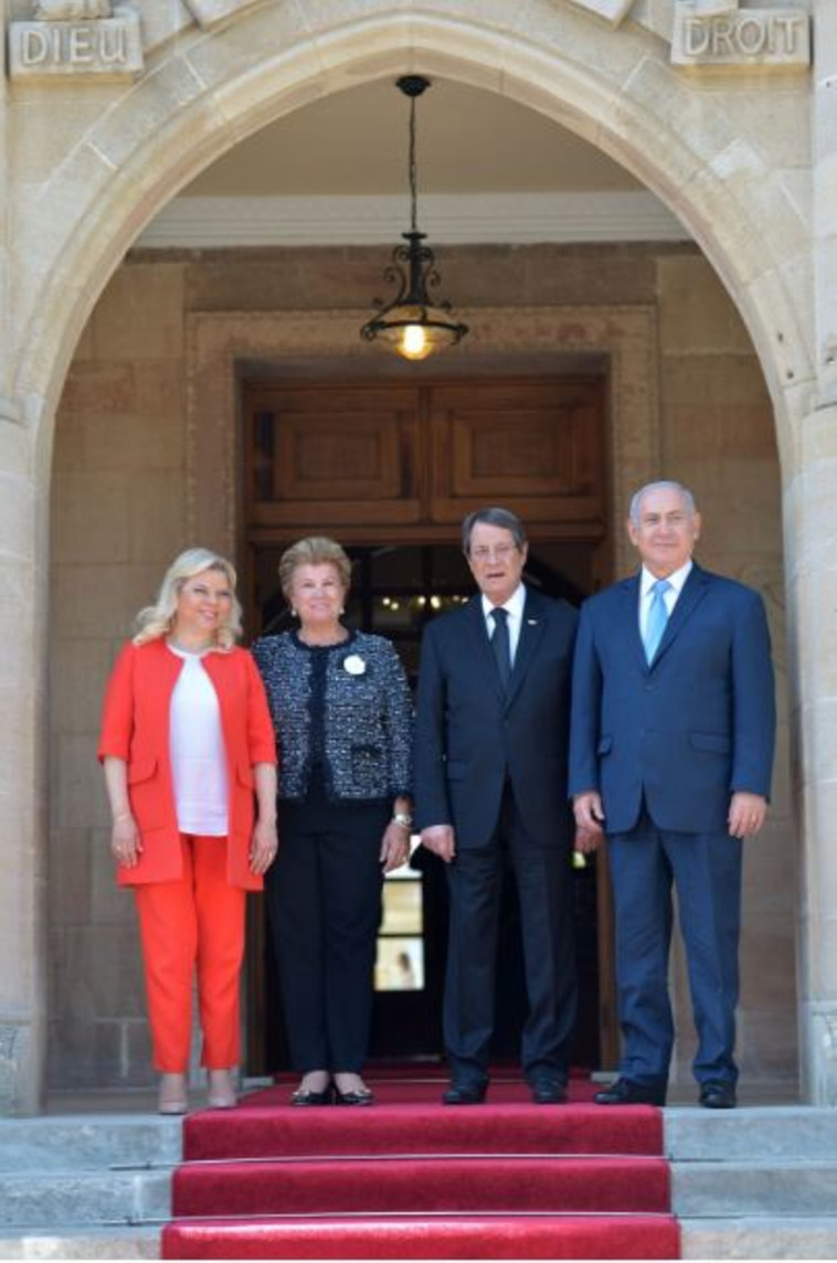 ביבי ושרה עם נשיא קפריסין ורעייתו. צילום: קובי גדעון, לע&quot;מ 