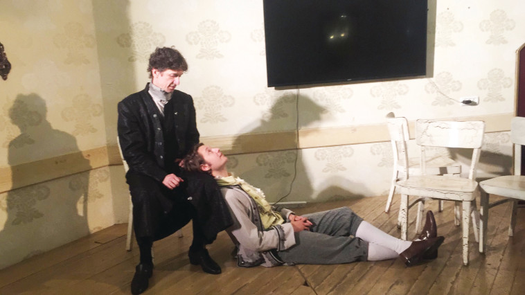 סשה ודניאל דמידוב. צלם : יונתן אסתרקין