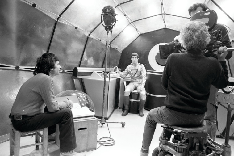 דוד אבידן בצילומי &quot;שדר מן העתיד&quot;. צלם : שמואל רחמני 