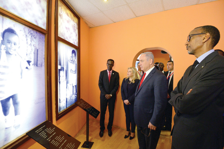 נתניהו בביקורו ברואנדה ב-2016. צילום: קובי גדעון, לע&quot;מ