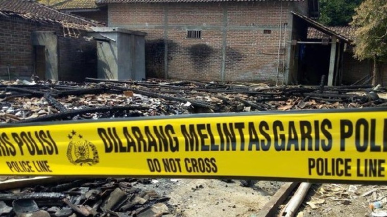 לא קיבל את מה שביקש אז החליט לנקום בהוריו. מה שנותר מהבית, צילום: דרך טוויטר