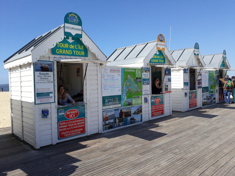 ארקשון על המזח. צילום: מאיר בלייך