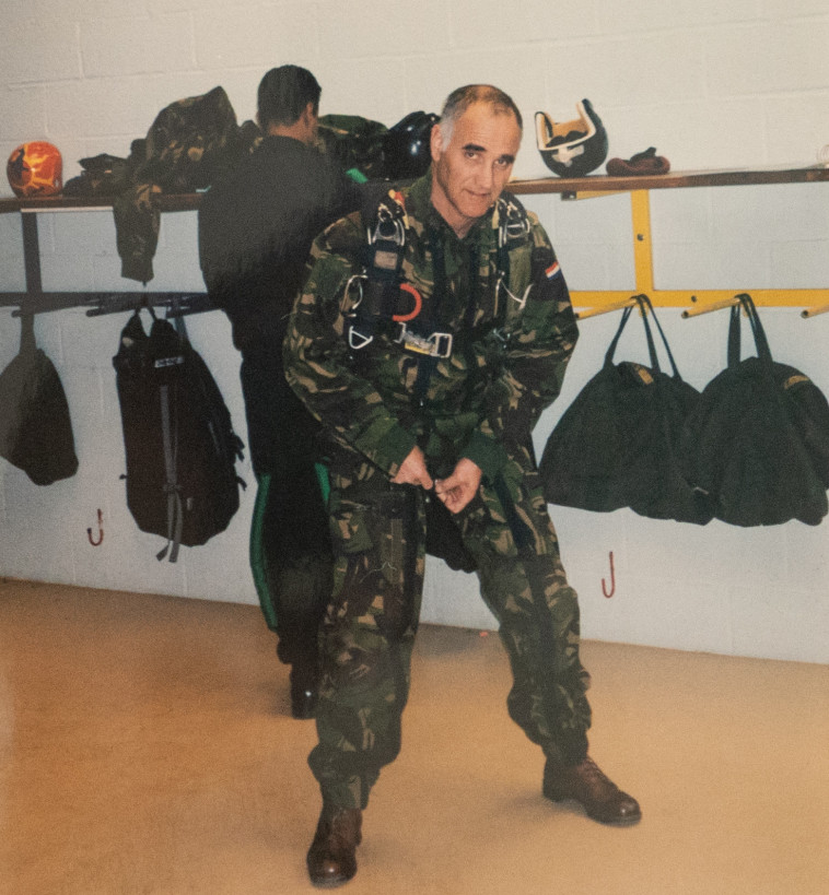 בן צבי במהלך שירותו הצבאי. צילום: מאיר וקנין, סוכנות ג'יני  