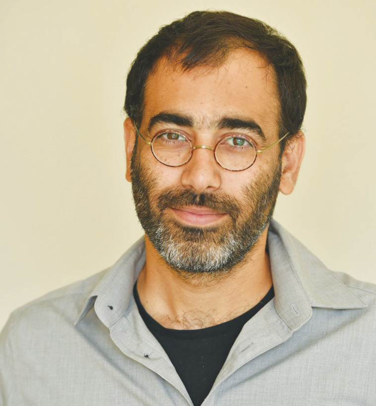 ד&quot;ר בלז. &quot;נותרים עם המצוקה לבד&quot;. צילום: רן אליהו