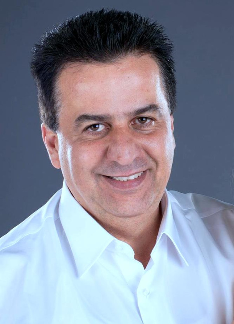 &quot;יום חג לישראל&quot;. שמעון סבג. צילום: יד עזר לחבר