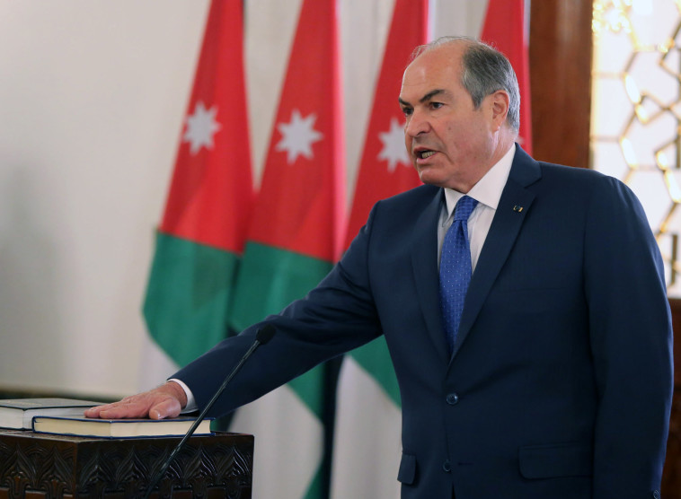 אל מולקי בעת כניסתו לתפקיד. צילום: AFP