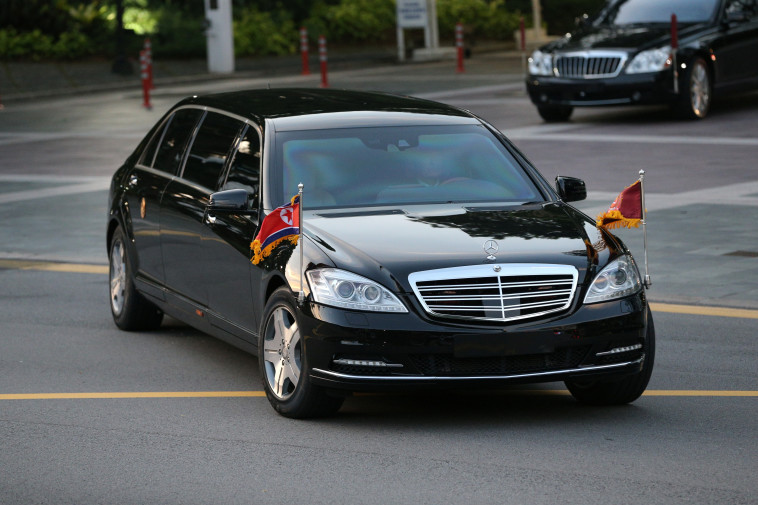 מכוניתו של קים גון און בסינגפור/ mhkuo: ruhyrx