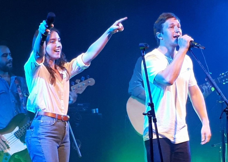 אליאנה תדהר, לי בירן, &quot;הכבש השישה עשר&quot;. צלם : דודי פטימר 