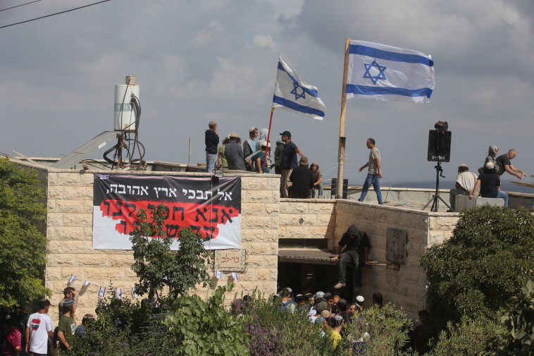 פינוי נתיב האבות. צילום: מרק ישראל סלם פינוי נתיב האבות. צילום: מרק ישראל סלם