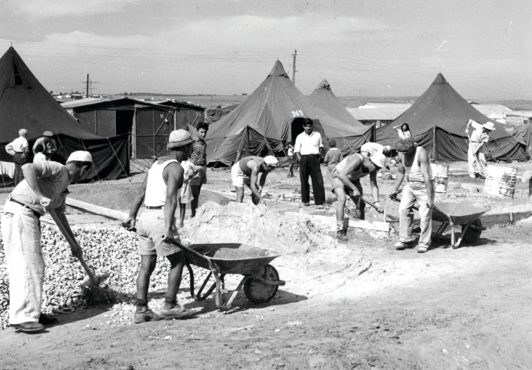 מעברה בהרצליה. לע
