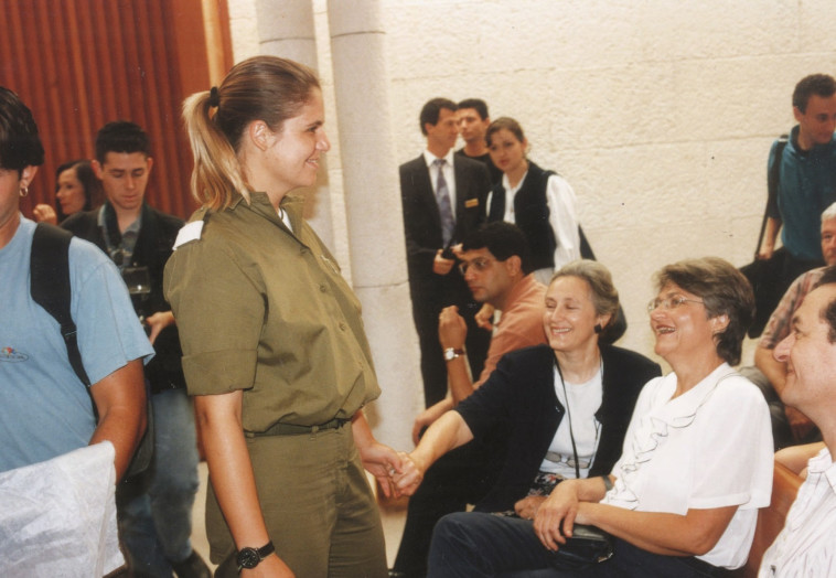 הייתה אז הסכמה כללית שזה לא נכון ולא טוב לשלב נשים בקורס טיס&quot;. בג&quot;ץ אליס מילר, 1995. צילום: פלאש 90