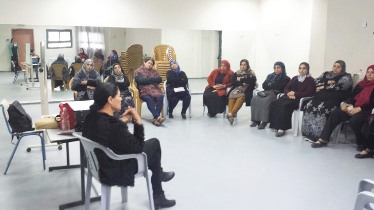 מודעות לסרטן השד במגזר הערבי. קרדיט: באדיבות אחת מתשע 