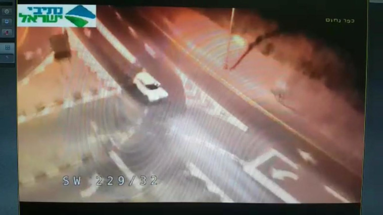 רעידת אדמה במצלמות אבטחה. צילום מסך 