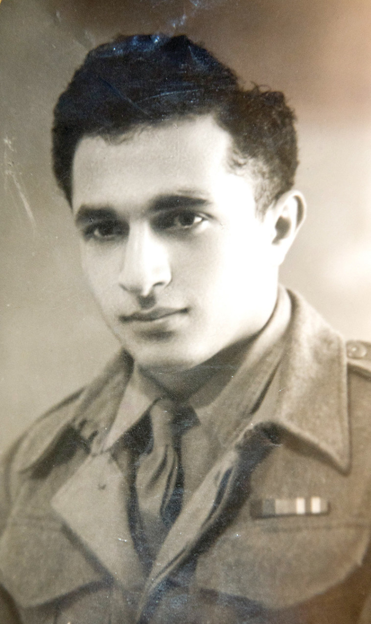 אלי עוזרי. רפקודוקציה: אביטל הירש