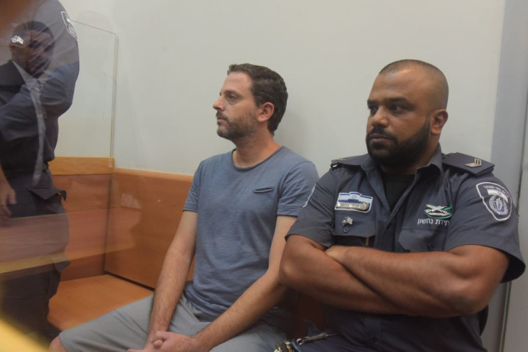 ריינהורן בבית המשפט. צילום: אבשלום ששוני