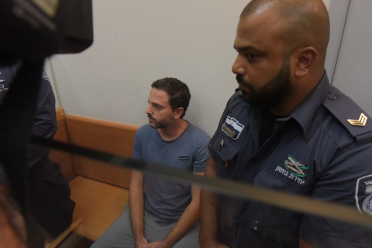 בנו ריינהורן בבית המשפט. צילום: אבשלום ששוני