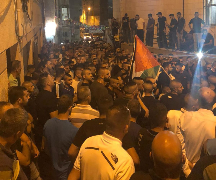 ההלוויה באום אל פחם. צילום: יחיא ג'בארין/TPS 