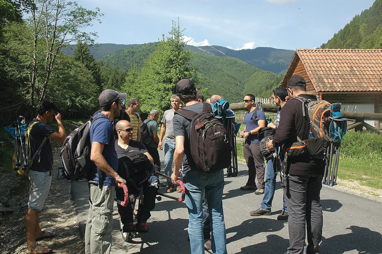 עוברים בין העולמות. משתתפי המסע לרומניה. מימין: ענת סמסון-יופה, &quot;בשביל המחר&quot;. צילום: דני יופה