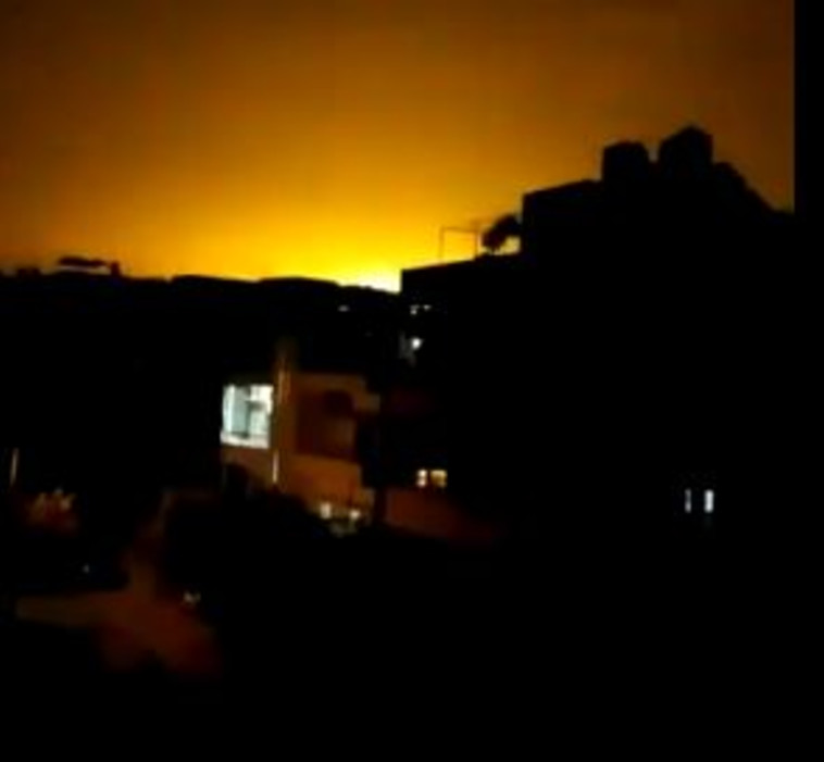 תקיפה בסוריה. צילום: רשתות ערביות