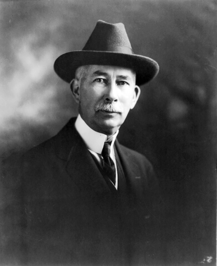 הלוחש לאוזן. קולונל האוס. צילום: ויקיפדיה