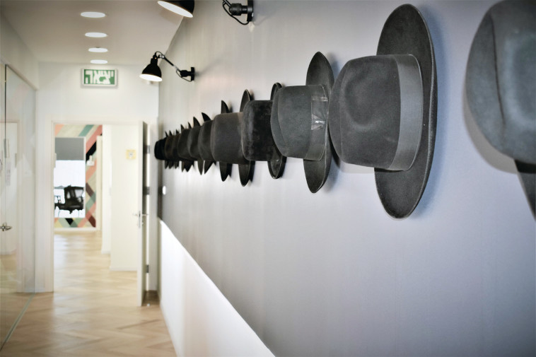 המתחם השיתופי &quot;אמפרסנד&quot; בבני ברק. צילום: SIMI