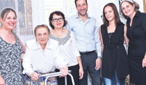 אפרת גרסטל, דואה עשייה, איציק שמולי, שרה פוני, שלימה גרשקוביץ