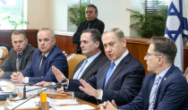 בנימין נתניהו בישיבת הקבינט
